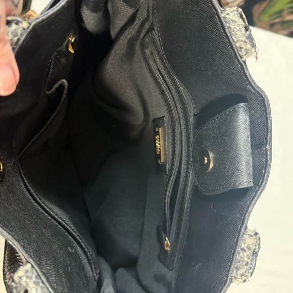 Badgley Mischka Elegant Black Tote - Picture 12 of 16